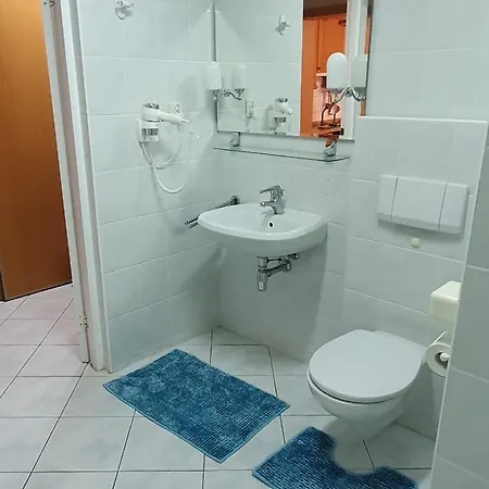 Apartmán Koala Kolobrzeg, 50 M Do Plazy, Garaz-po Wczesniejszej Rezerwacji U Wlascicieli, Wifi, Mile Widziane Czworonogi *