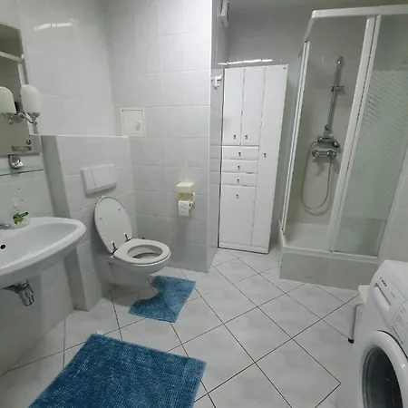 Koala Kolobrzeg, 50 M Do Plazy, Garaz-po Wczesniejszej Rezerwacji U Wlascicieli, Wifi, Mile Widziane Czworonogi *